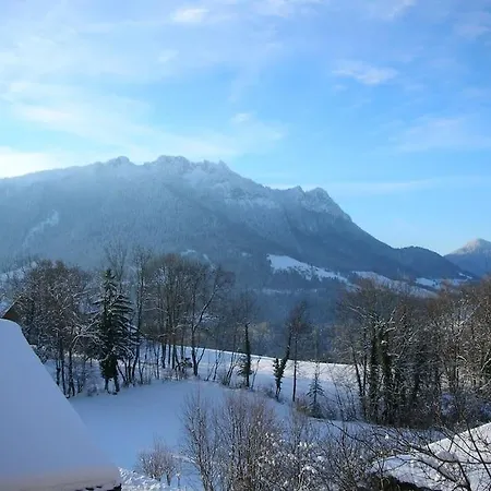 Chalet Flora Feternes