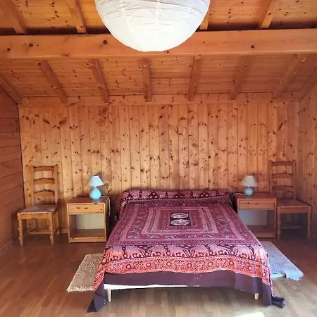Chalet Flora