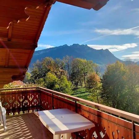 Flora Chalet *